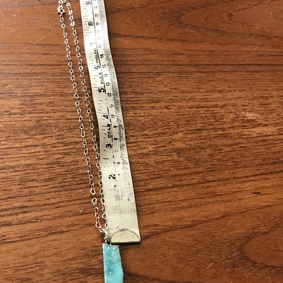 Aqua Coloured Stone Pendant Necklace - 18 inch length - Picture 9 of 11